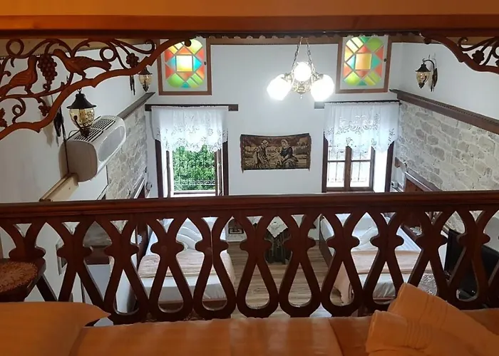 公寓 Riva Gjirokastër