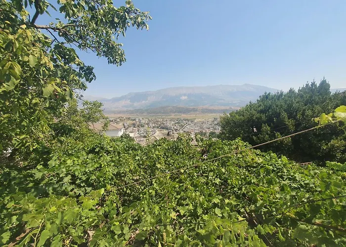公寓 Riva Gjirokastër